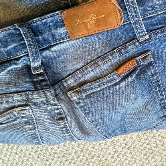EUC Joe’s Jeans - Picture 4 of 5